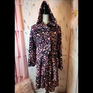 Vera Bradley Lots of Love Plush Hooded Bath Robe